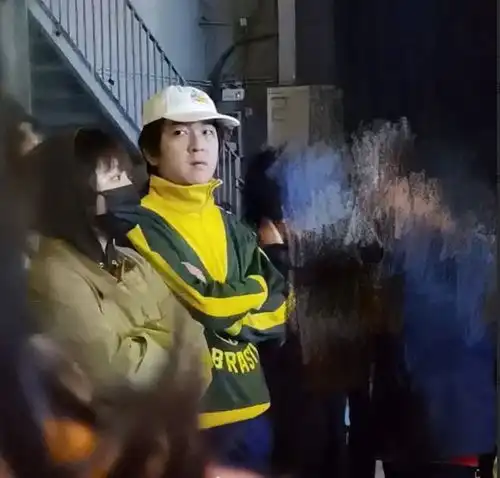 无视外界唱衰仍甜蜜马思纯张哲轩现身音乐节
