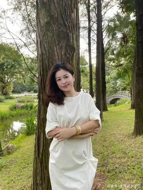 56岁阿姨坦言在50到60岁的这十年里,是女人最难熬的艰苦时光
