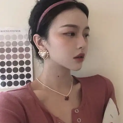 ins小众女生头像
