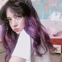 超好看欧美女生微信头像
