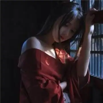 古风头像女生冷艳霸气2020水墨图片精选烟花巷陌里的那抹笑靥
