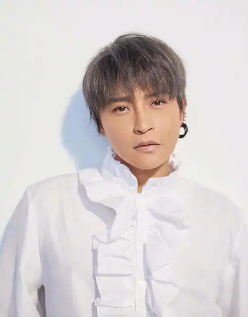 曾是好兄弟,现变陌路人的小虎队
