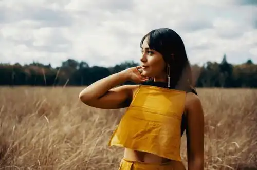 40多岁的女人很喜欢男人用这3种方式称呼她,她会失去抵抗力
