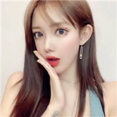 好看的两姐妹头像,有单张的,有两个人一张的
