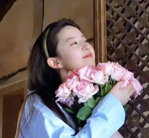 一个代言赚10亿刘亦菲泼天的富贵让85花怎么追啊
