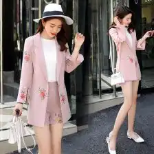 韩版小西服短裤两件套女
