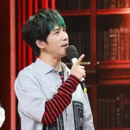 万丈高楼平地起,成功就得靠自己大张伟
