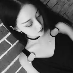 唯美黑白头像
