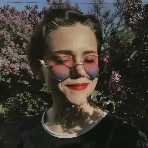 爱情可以晚点来,我会等你
