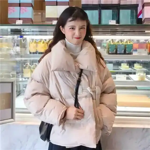 建议大家穿羽绒服就选下面这些颜色,优雅显身材,年轻不止十岁
