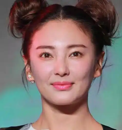 明星换上哪吒头之后,有的就有一些辣眼睛,关晓彤可爱到爆
