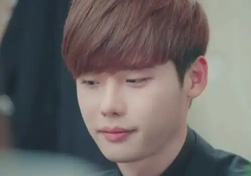 大脸圆脸男生适合的发型图解半个小时换发型让大脸圆脸都成了小哥哥
