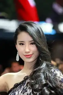 2013年上海国际车展之中国模特篇美女帅哥都有,男女小伙伴都有福利
