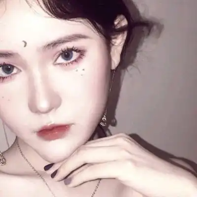 黑暗系头像闺蜜两人高冷
