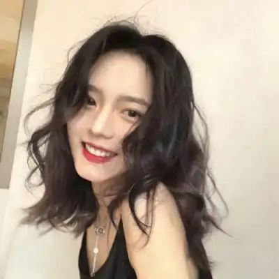 2023温柔御姐精致头像
