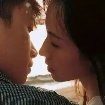 高级感情侣文案情头
