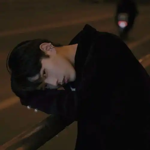 一些超级好看的男女头像
