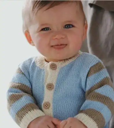 怎样逗新生宝宝笑才科学
