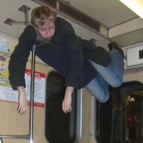 清新脱俗的沙雕头像让人听了意难平的文案
