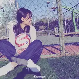 组图马思纯曝橙红年代杀青照造型百变演绎铿锵玫瑰
