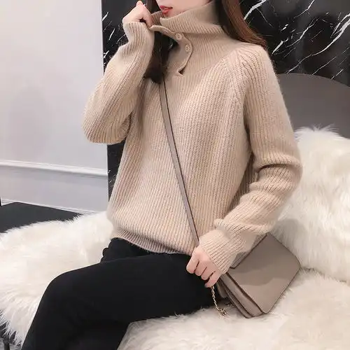 不懂别瞎穿今年的毛衣流行这几种色,显脸白更细嫩,不打扮都美