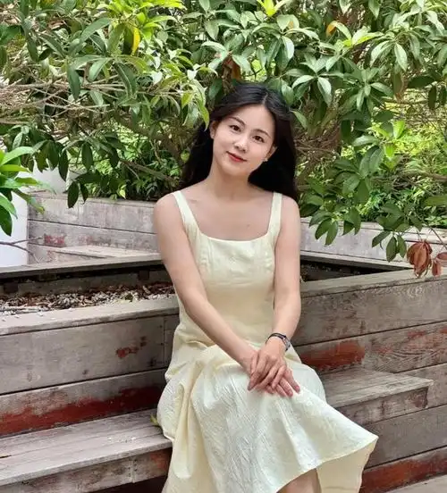 怪她不让我早恋江苏30岁男子相亲,发现女方是高中班主任后落泪
