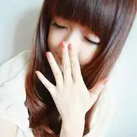 帮我找几张遮脸的qq女生头像
