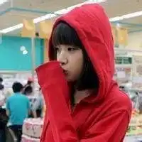 红衣服系列女头像微信头像图片大全
