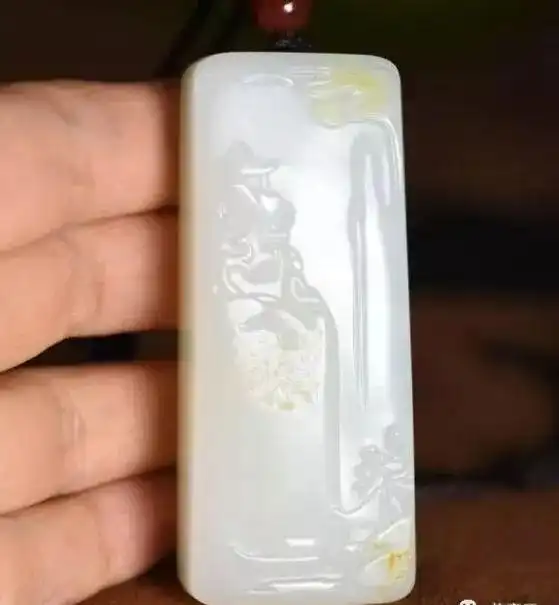 招财带什么玉选择更佳玉牌镯和石头,助力财富增长
