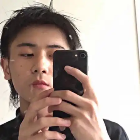 微信头像男生简单内涵,美好的只是曾经罢了
