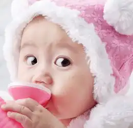 新生儿15种异常状况不是病
