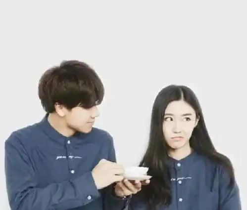 妈去世了,咱们复婚吧,你问问俺丈夫同不同意吧
