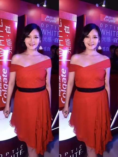 大s就算有点肉也很好看,身穿红裙风情万种,生图看着也不油腻
