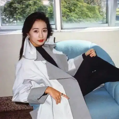 这可能是最全的港风发型指南了不要只知道羊毛卷啦
