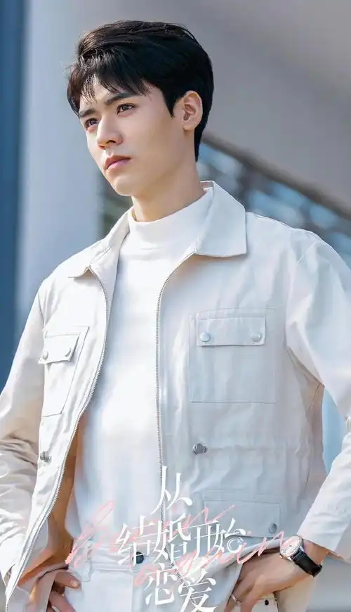 90后顶级医生剧中,哪款白裙最吸睛
