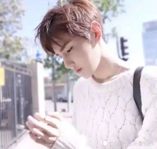 暗恋你的男生,会无意间暴露这三个破绽,全中坐等被表白
