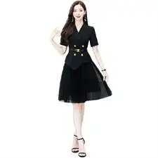 女装新款2021夏季赫本风a字收腰职业西装拼接百褶网纱半身裙
