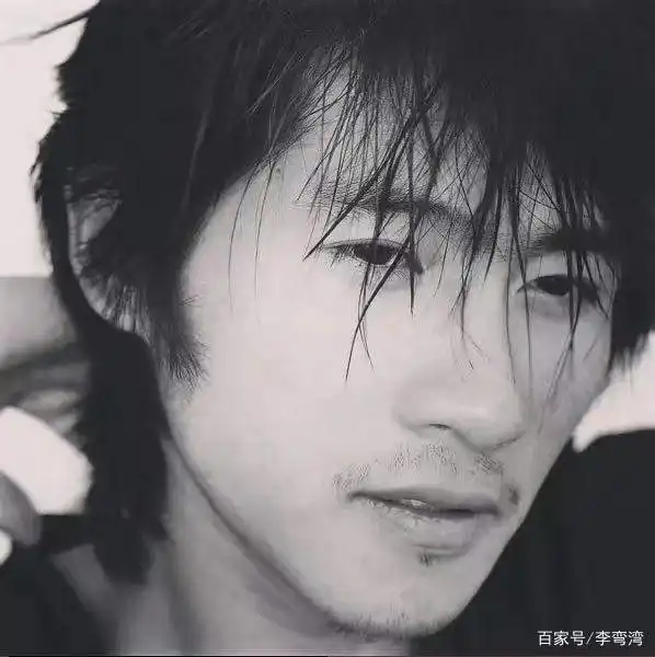 张国荣遗问韩寒的7字回答,要是哥哥生前看到就好了
