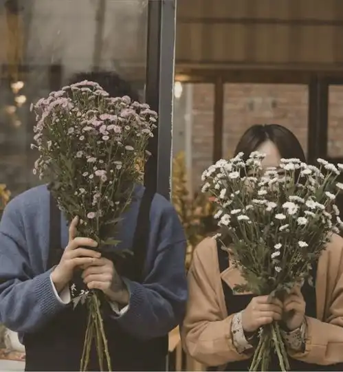 双子座命中天生注定难逃的桃花劫
