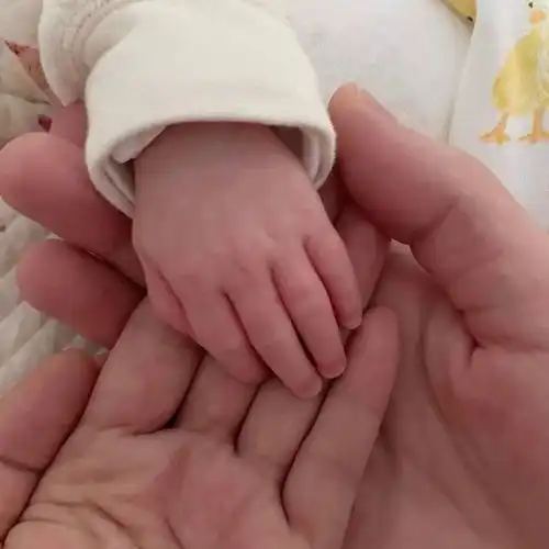 陈法拉阿sa乐基儿贾静雯离婚不是失败者勇敢再爱终获幸福
