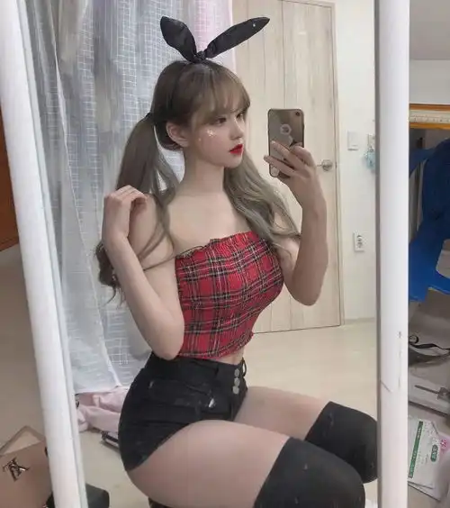 性感甜妹谁不爱南韩最甜小萌妹,心都化了
