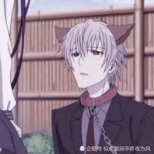 超火双人情侣头像总有那么一个人,忘不掉却不愿想起
