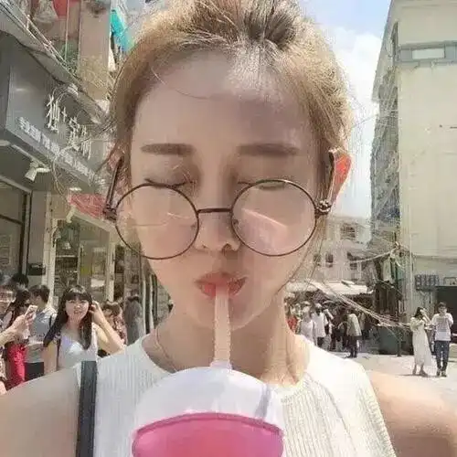 90后00后最喜欢好看的自拍姿势
