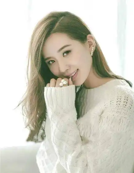 女人最美的三个年龄段这样穿才好看,这三位时尚博主帮你穿搭示范
