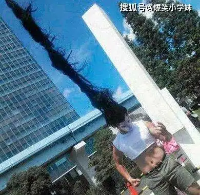 爆笑gif妹子,你的脚也好用了
