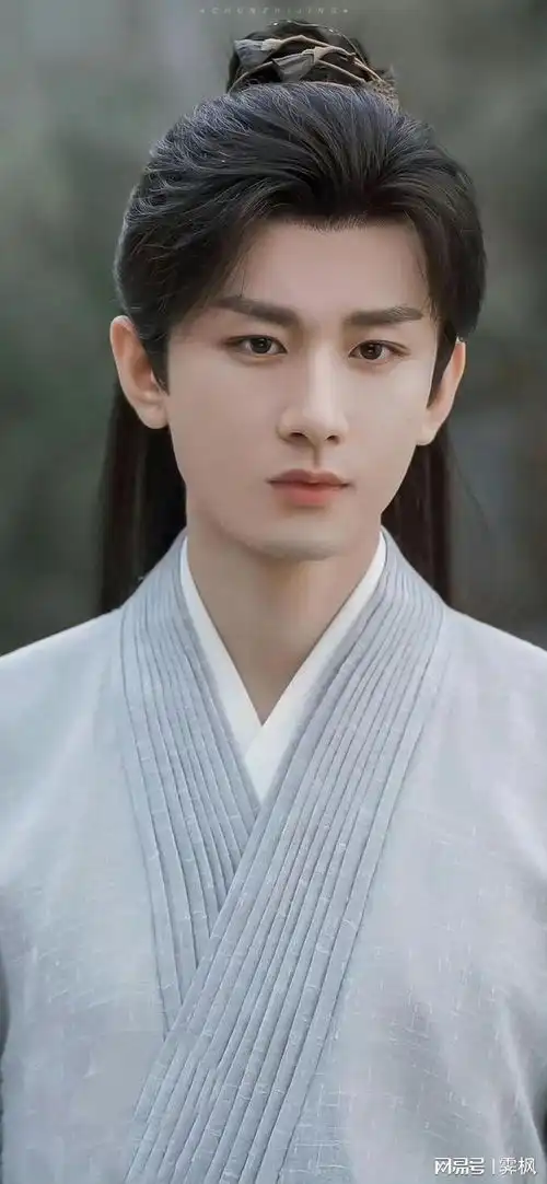 成毅壁纸,我最爱成毅饰演的李莲花
