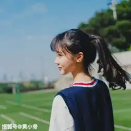 我婚前怀孕,婆婆给我银行卡说是12万彩礼,领证后我拿卡取钱愣住

