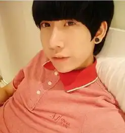 求几张好看的男生发型图片
