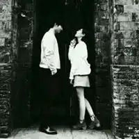 微信头像戴口罩男生头像黑白头像情侣
