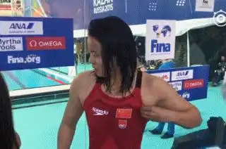 洪荒少女傅园慧丨明明可以靠颜值,为何要靠表情包
